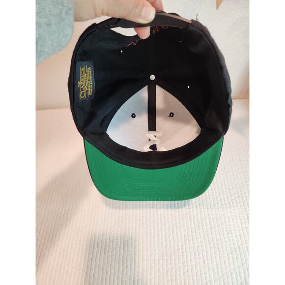 Yupoong Chance 3 Snapback Hat Black Red Adjustable Cap Classic Hip-Hop Style - Picture 5 of 5